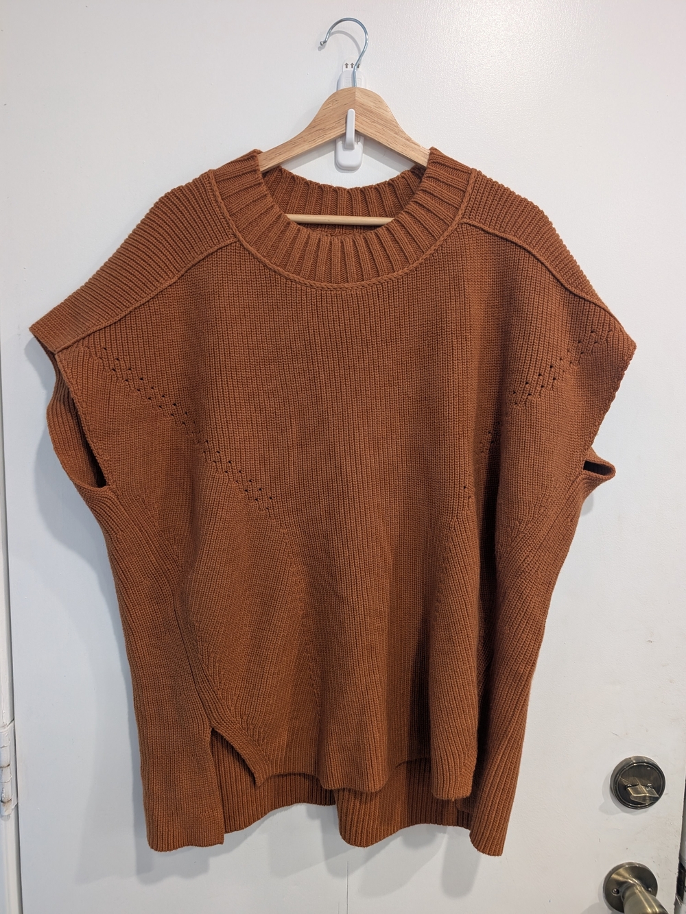 Anthropologie Maeve Oversized Crew Neck Knit Sweater Vest Rust Brown Sz Medium